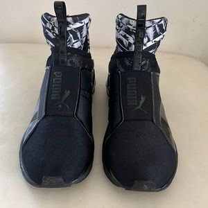 Puma Fierce Core  Pull On Athletic Cross Trainer Shoes Women Sz 9